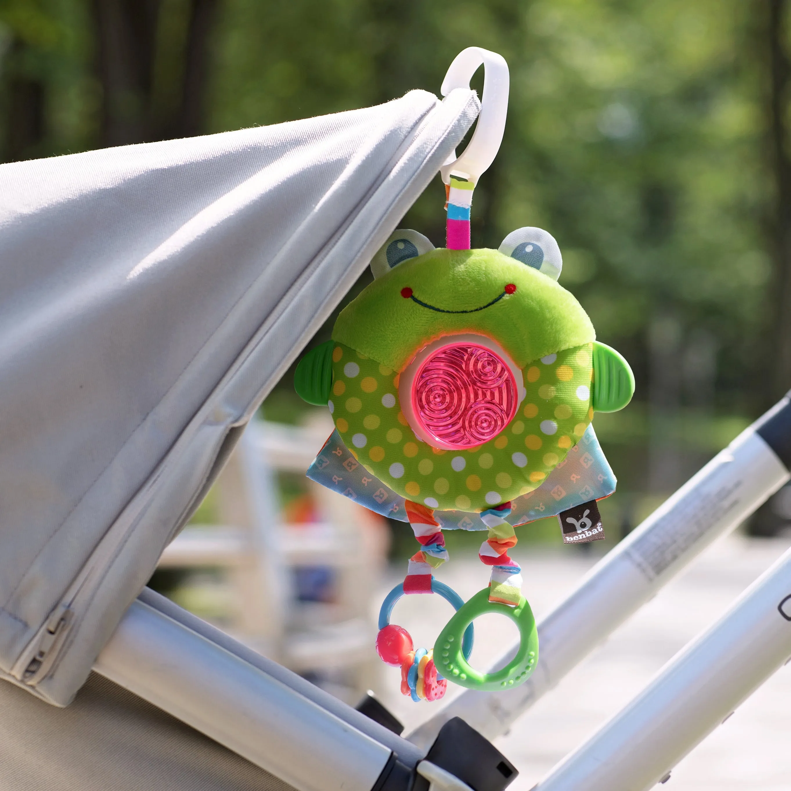 Benbat - Rattle Frog Dazzle Friends Toy