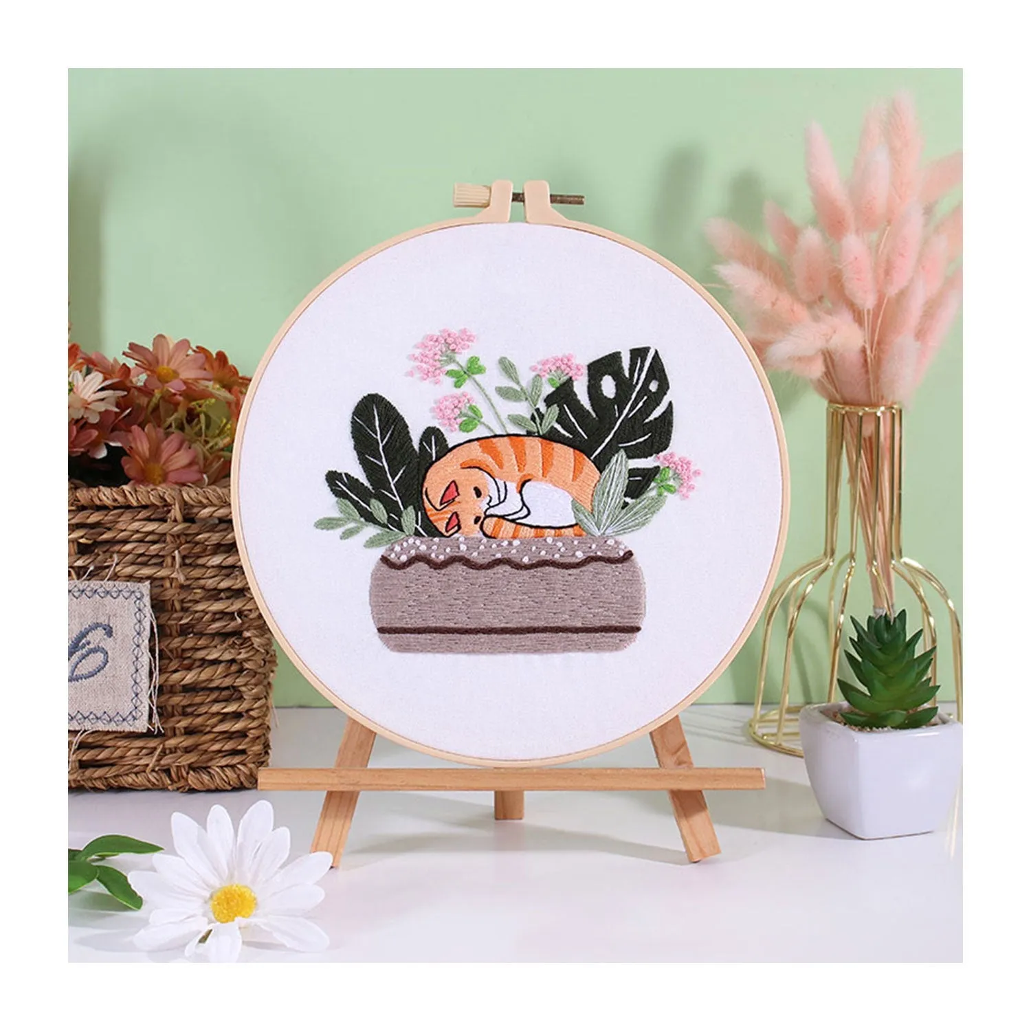 Poppy Crafts Embroidery Kit #66 - Ginger Cat & Beautiful Flowers